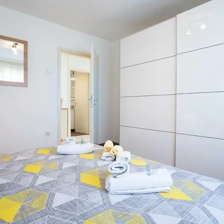 Castropola プーラ